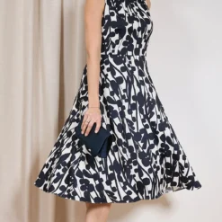 Vera Mont ROBE VERAMONT 4707 4083 11 Vera Mont ROBE VERAMONT 4707 4083 -Modes Sylphide Soldes Magasin 014045 ROBE 4707 4083 VERAMONT MARINE BLC 5