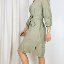 ROBE 120% LINO 49FR 19 ROBE 120% LINO 49FR -Modes Sylphide Soldes Magasin 014114 ROBE 49FR 120 LINO SAGE KAKI 1 scaled