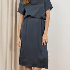 ROBE AMERICAN VINTAGE WIDLAND 15 ROBE AMERICAN VINTAGE WIDLAND -Modes Sylphide Soldes Magasin 014761 AMERICAN VINTAGE WID14J OMBRE ARDOISE 0