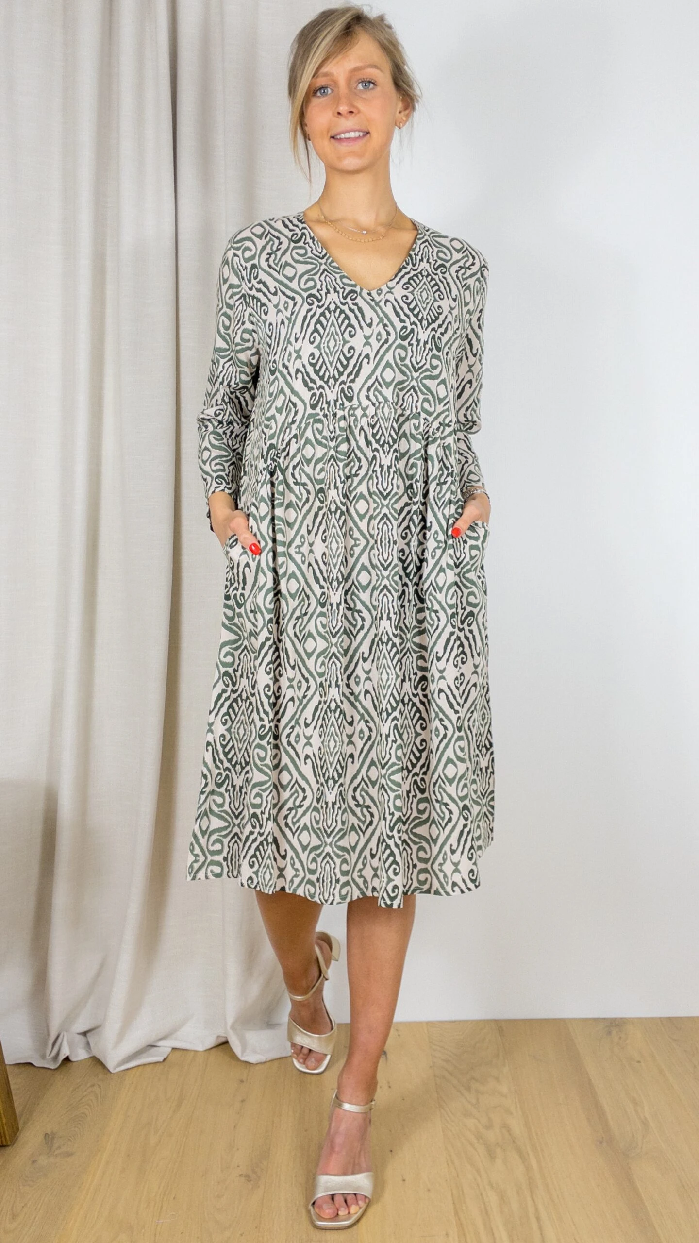 ROBE VOUS 64486 3 ROBE VOUS 64486