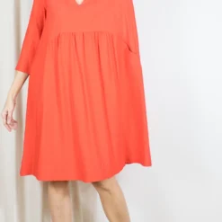 ROBE JANIS & JOHN CORIE -Modes Sylphide Soldes Magasin 014906 ROBE CORIE JANIS JOHN CORAIL 1 scaled