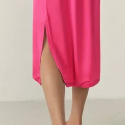 ROBE AMERICAN VINTAGE WIDLAND 19 ROBE AMERICAN VINTAGE WIDLAND -Modes Sylphide Soldes Magasin WID14JE23 MAGENT MODEL 3 large